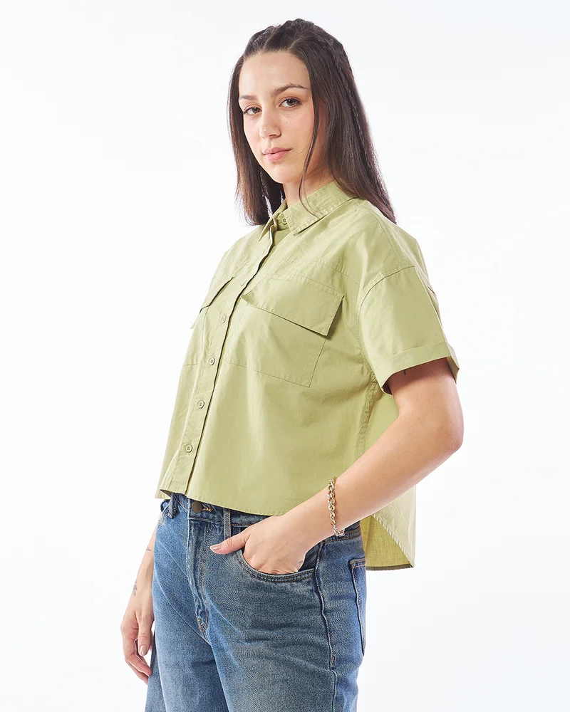 بيواكوف Women's Light Olive Green Oversized Crop Shirt